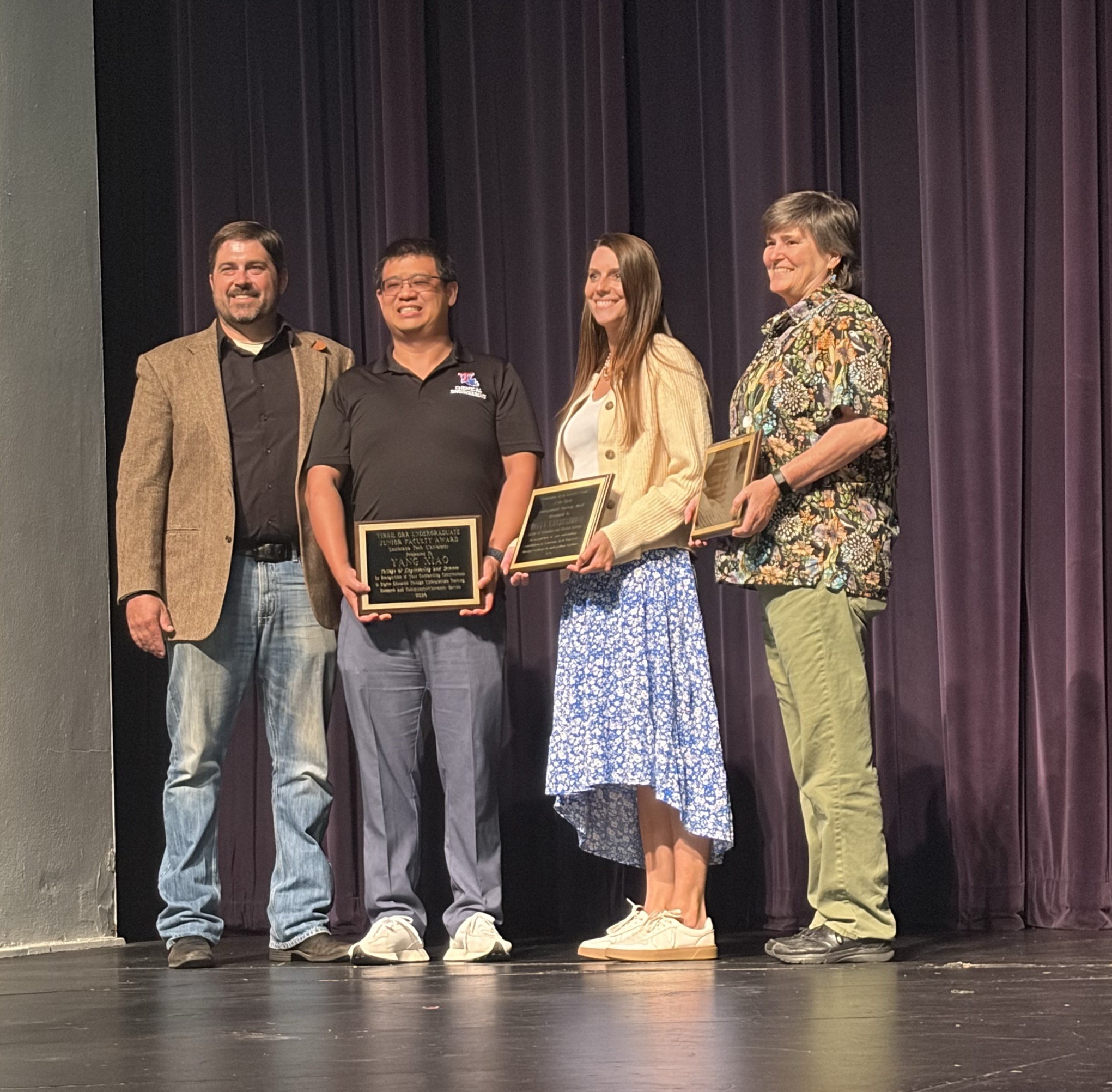 Dr. Yang Xiao receiving the 2026 Virgil Orr Undergraduate Junior Faculty Award